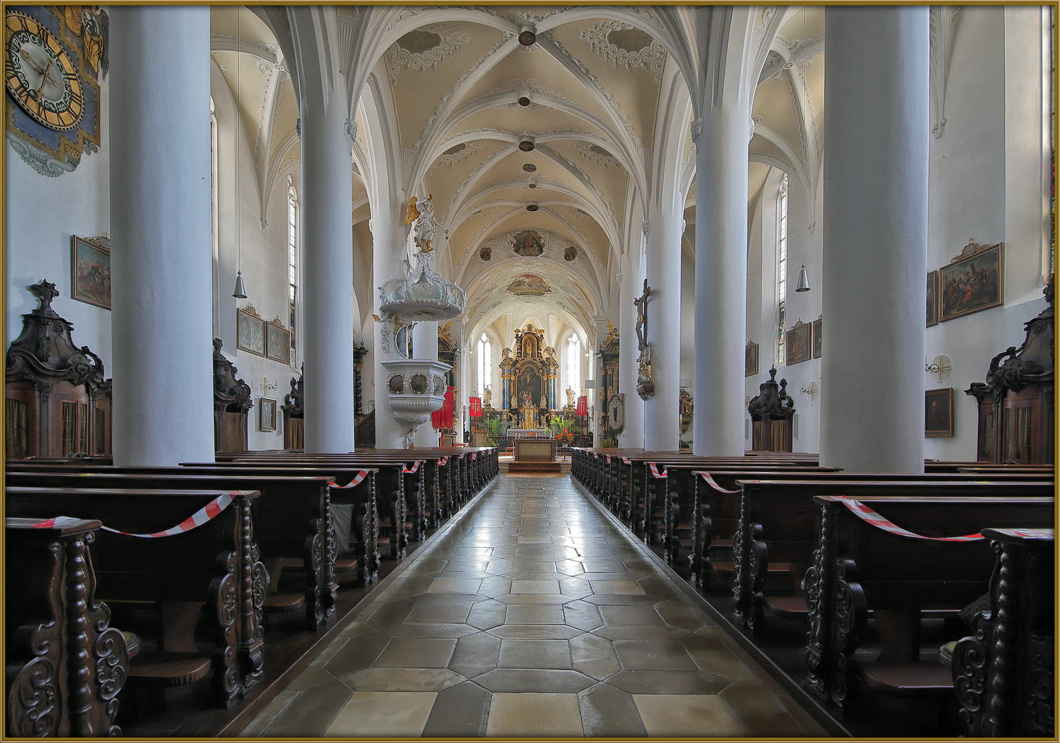Monheim – Pfarrkirche St. Walburga