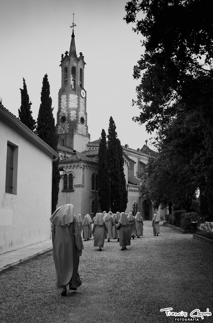 Monjas en el Santuari La salut (Sabadell)