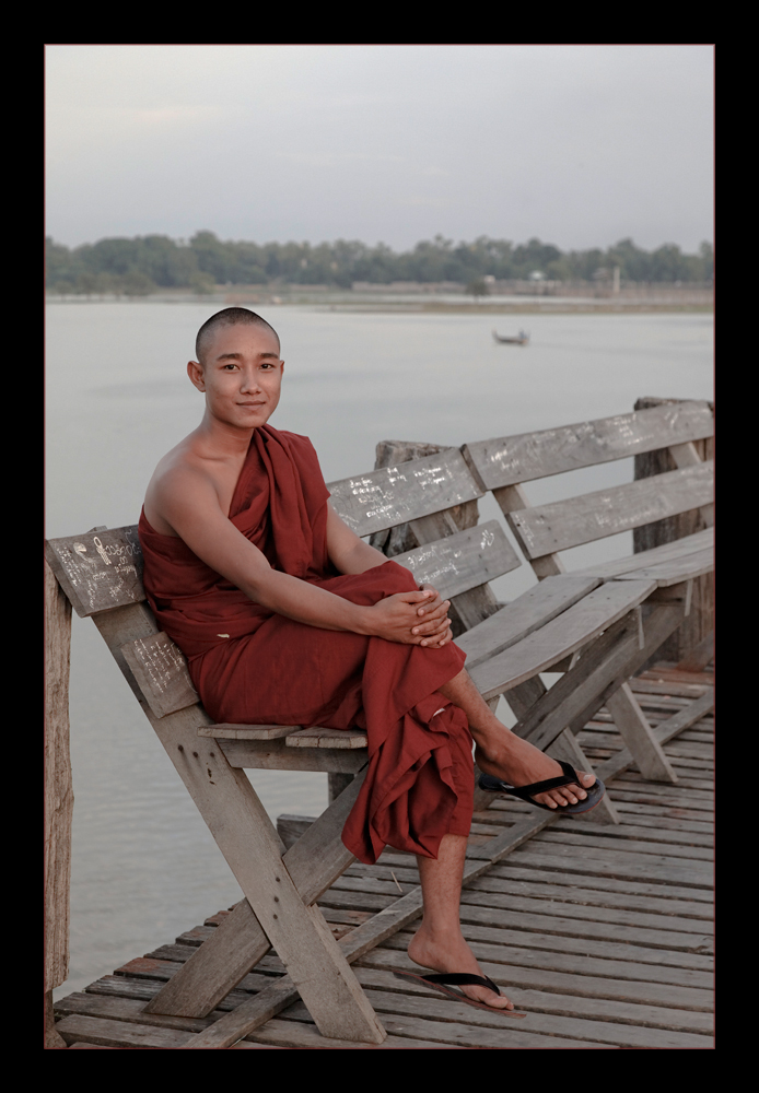 Monk on the U-Bein bridge