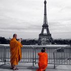 Monks_Tour Eiffel