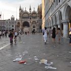 monnezza anche a Venezia..............August 2011