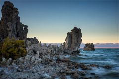 MONO LAKE