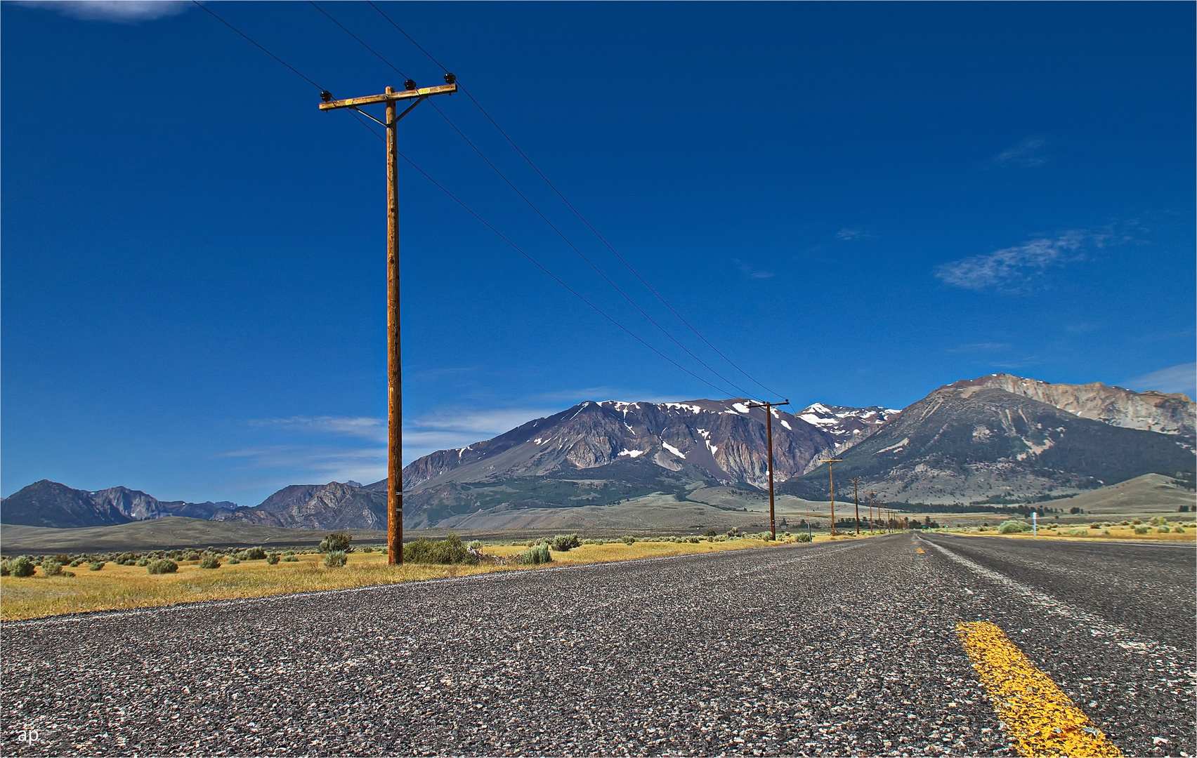 Mono Lake Basin Road