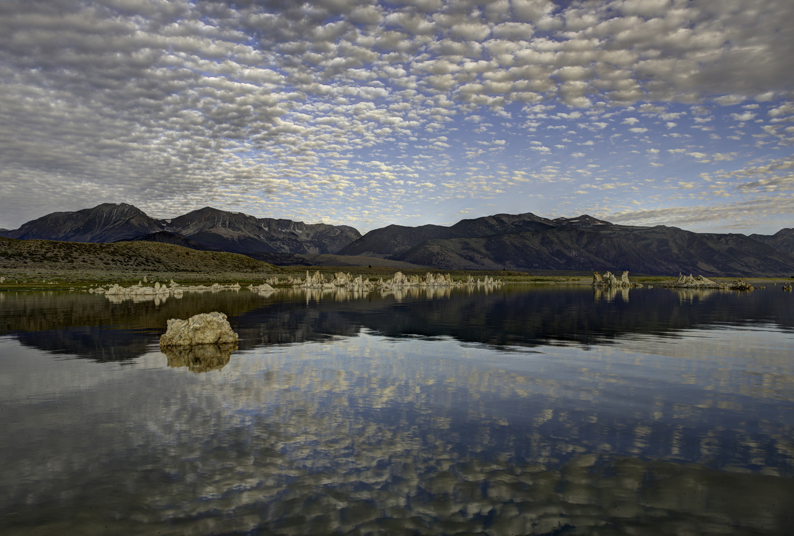 Mono Lake nach Sonnenaufgang