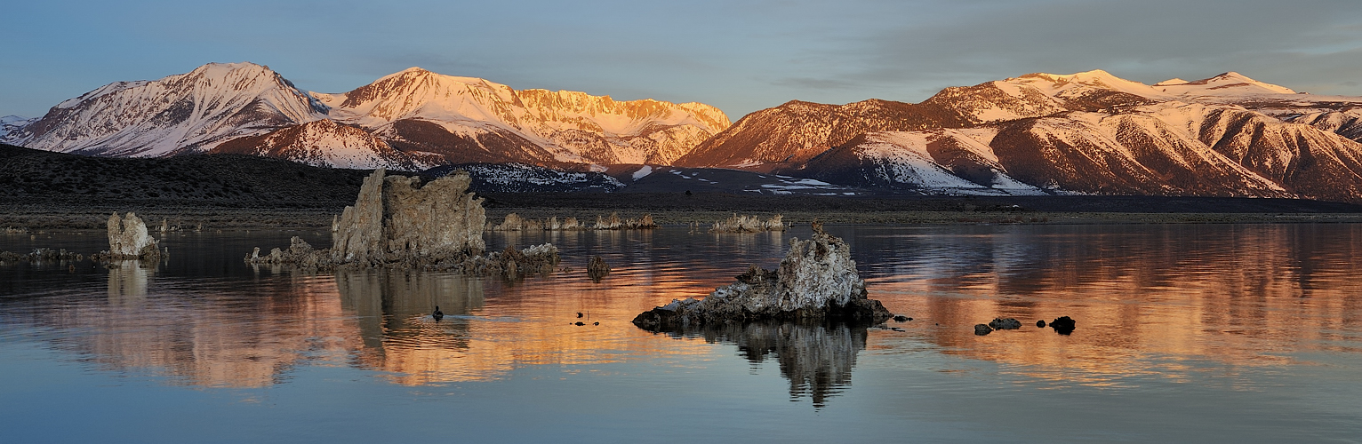 *mono lake & sunrise panorama II*