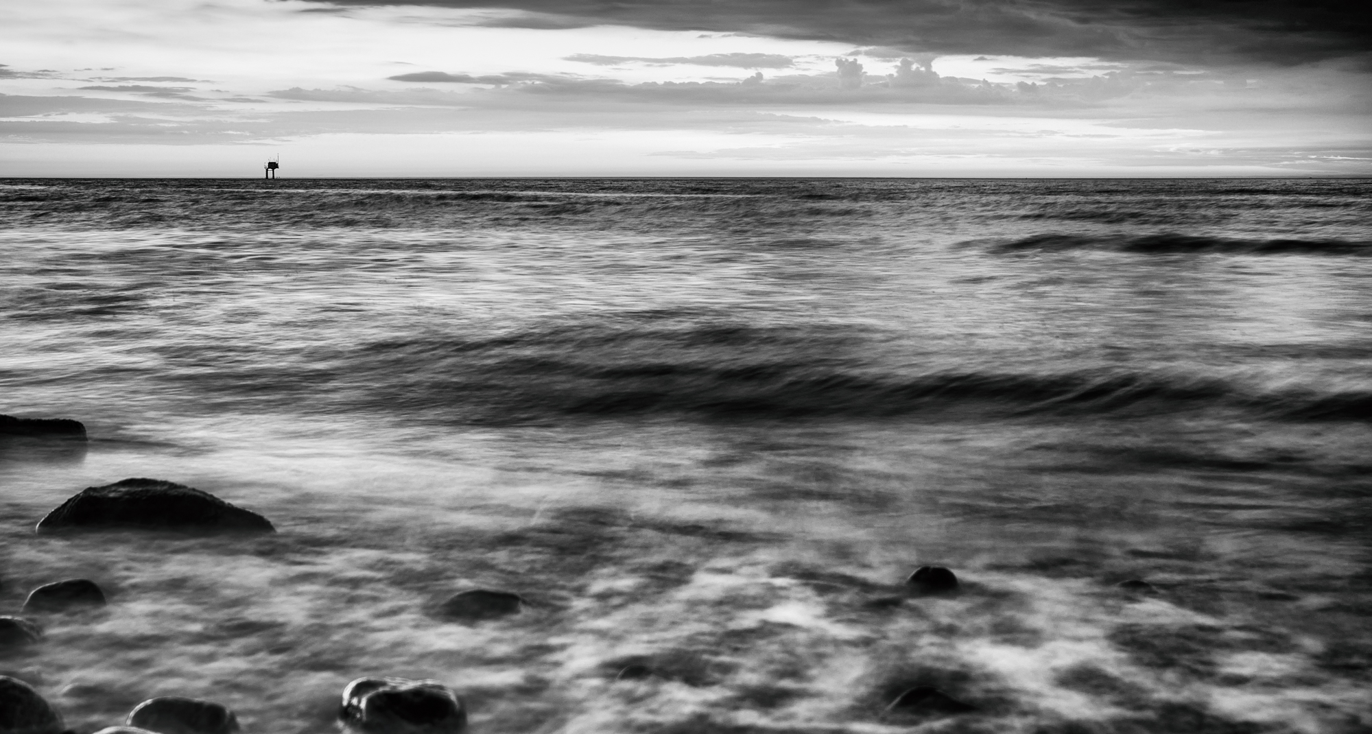 monochrome seascapes-1