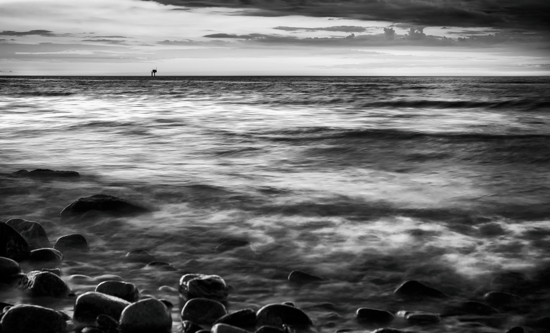 monochrome seascapes-2