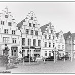 monochrome.moments(13): Friedrichstadt