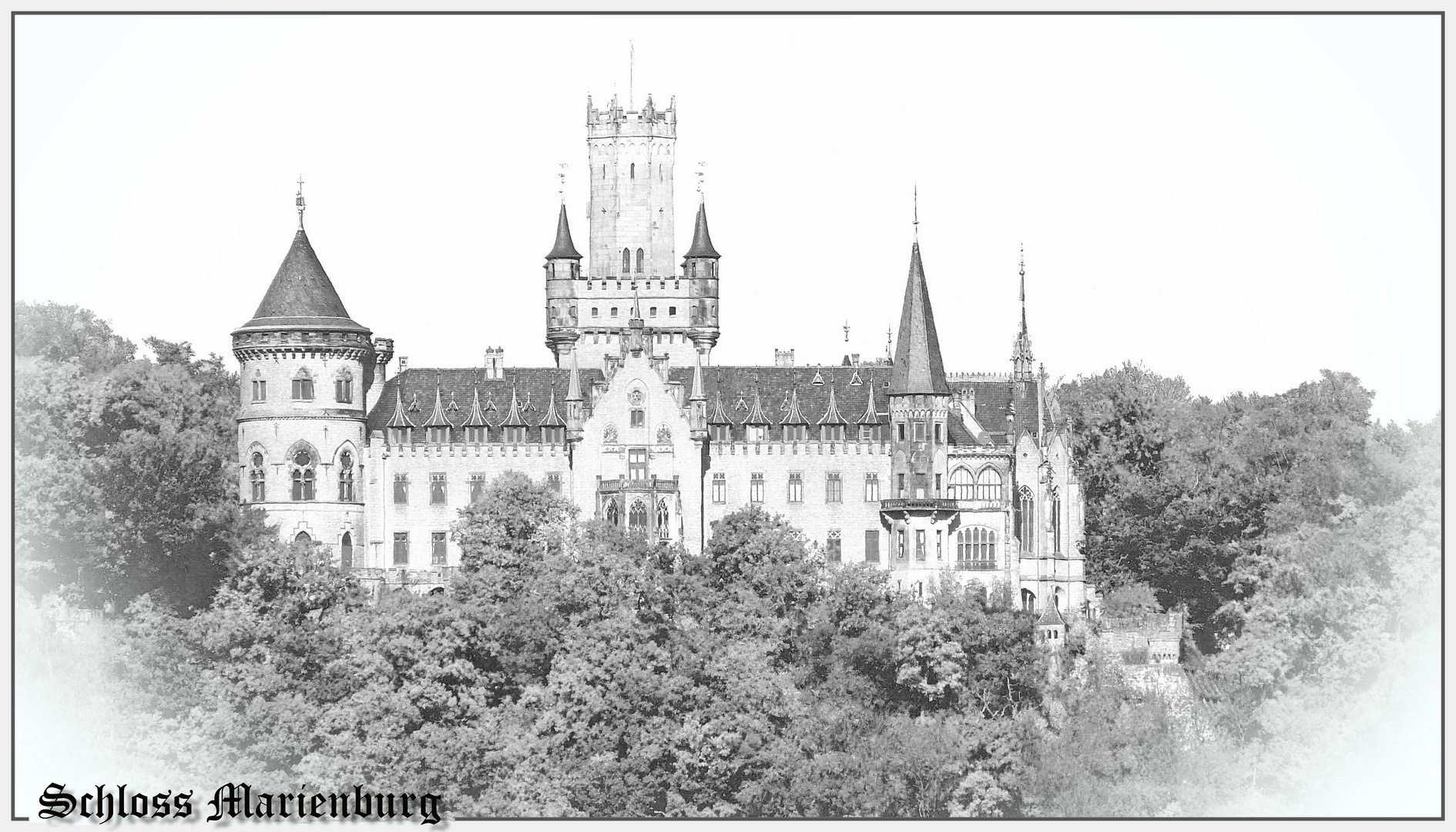 monochrome.moments(16): Schloss Marienburg