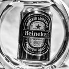 Monochromes Heineken