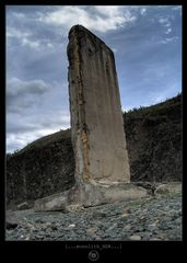 monolith_HDR