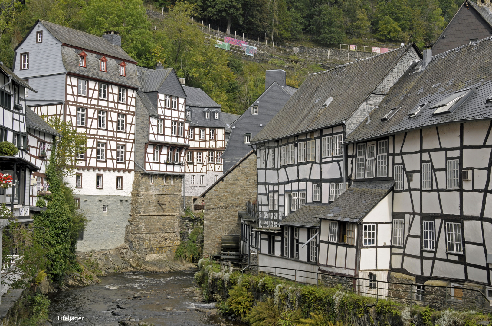 MONSCHAU