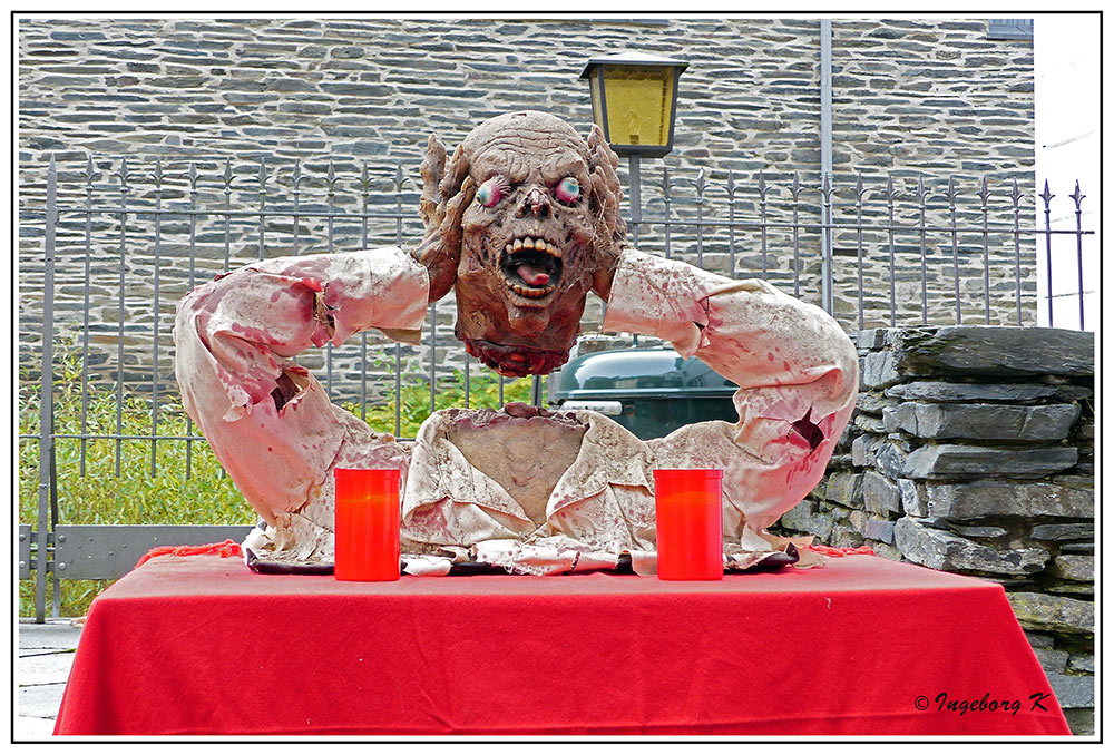 Monschau - am 24.10.15 - Halloween läßt grüßen - 4