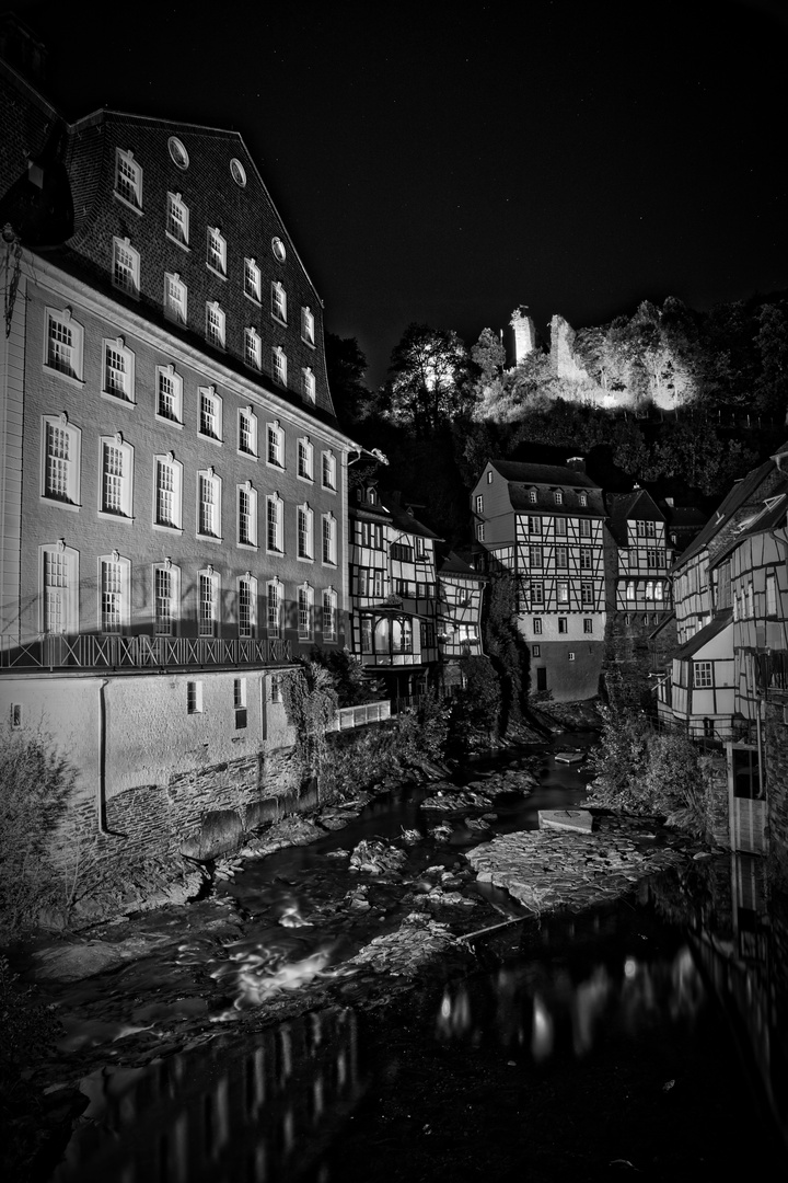 Monschau By Night