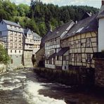 Monschau in der Eifel, im Sommer vor 33 Jahren.......