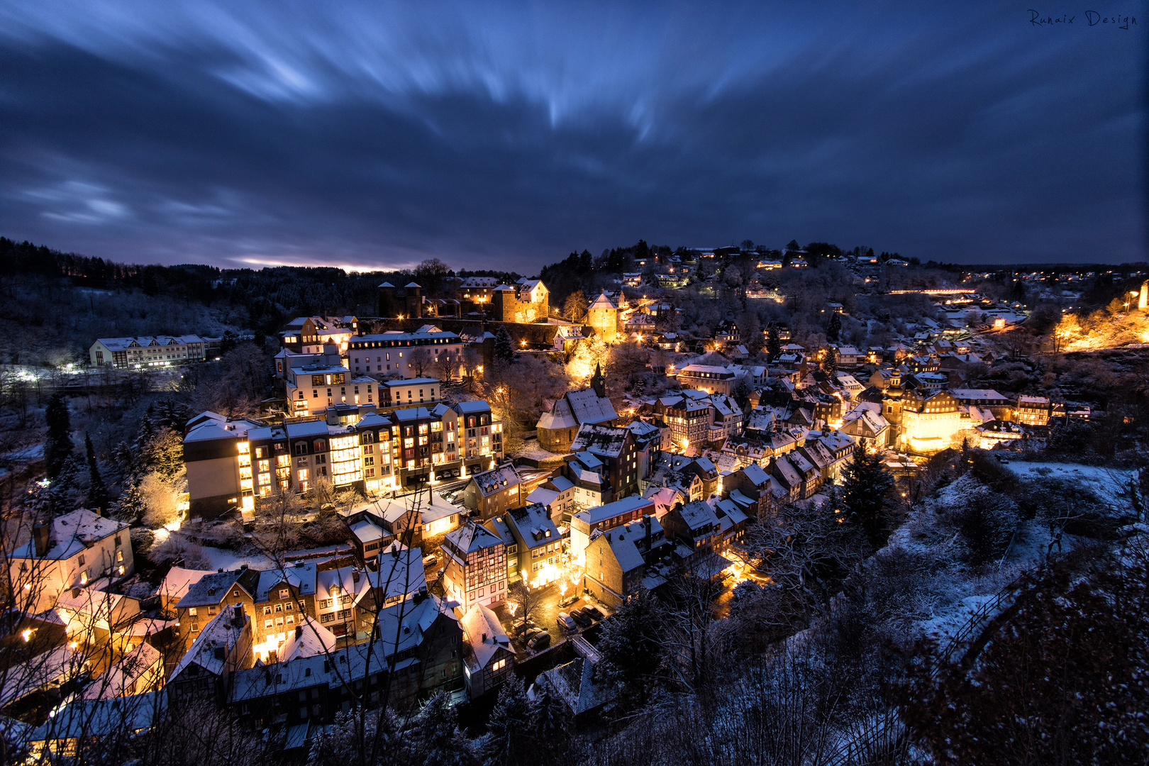 Monschau Panorama im Winter