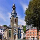 Monschau - Stadtkirche und Rotes Haus