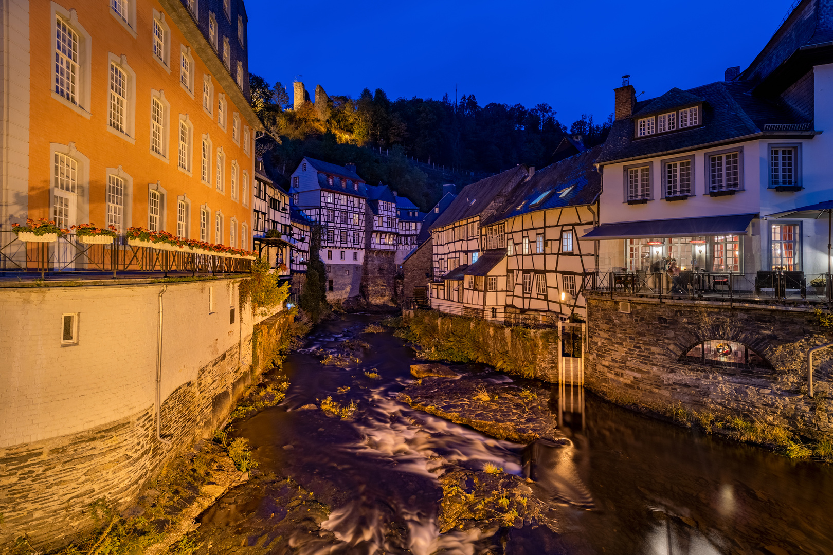 Monschau zur blauen Stunde