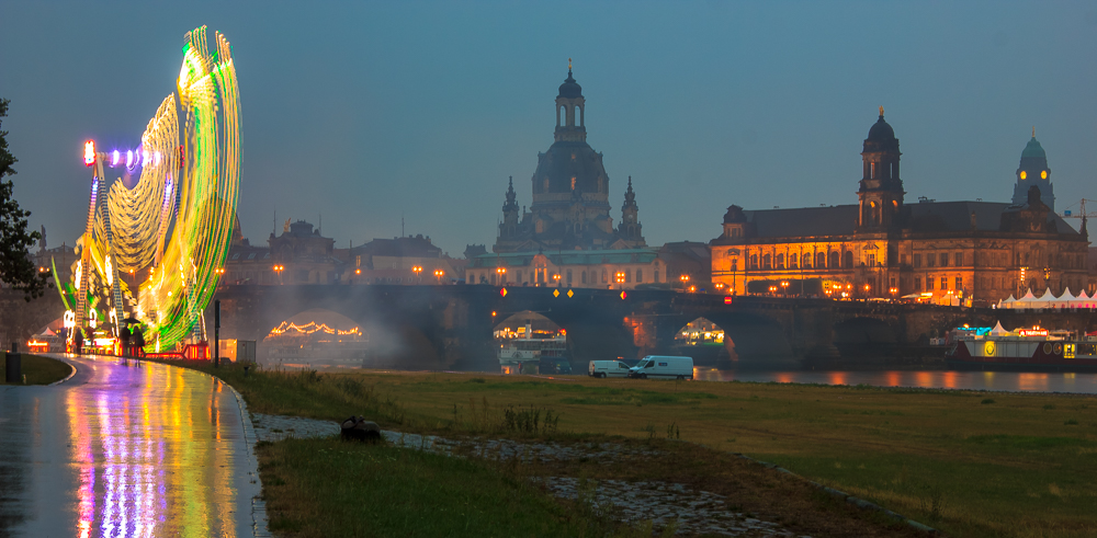 Monsterschaugel (Dresden Stadtfest 2015)