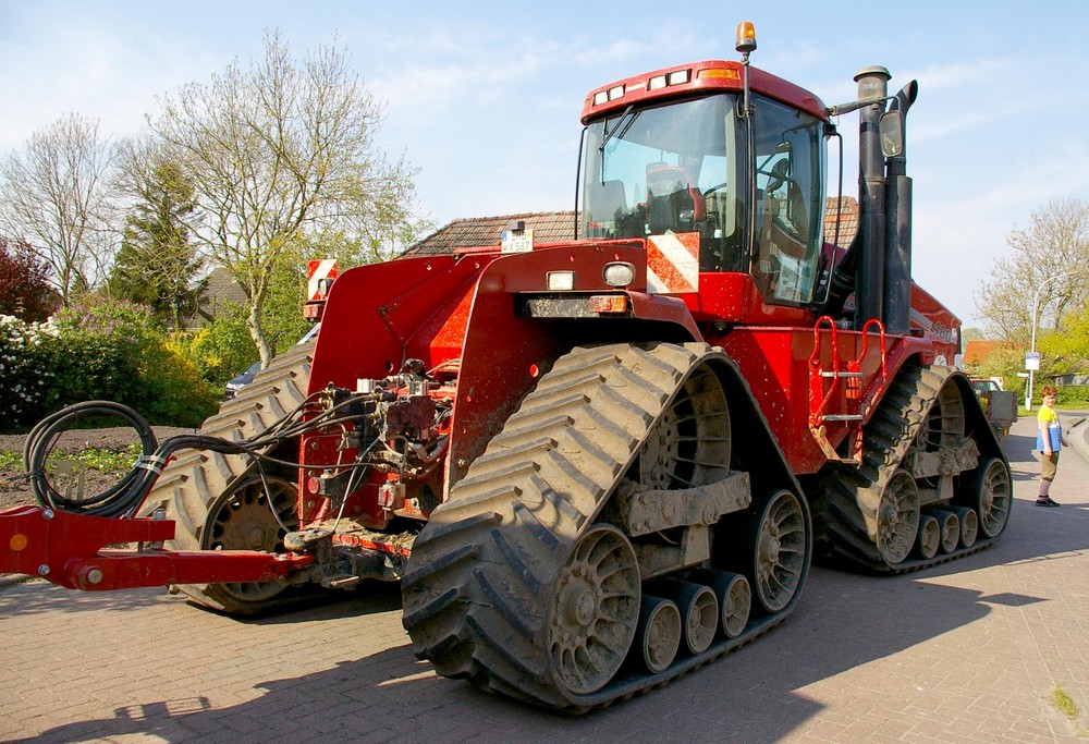 Monstertrac...Case Quadtrac 480