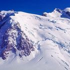 Mont Blanc du Tacul, Mont Maudit und Mont Blanc (von links nach rechts) (Dia von 1971, gescannt)