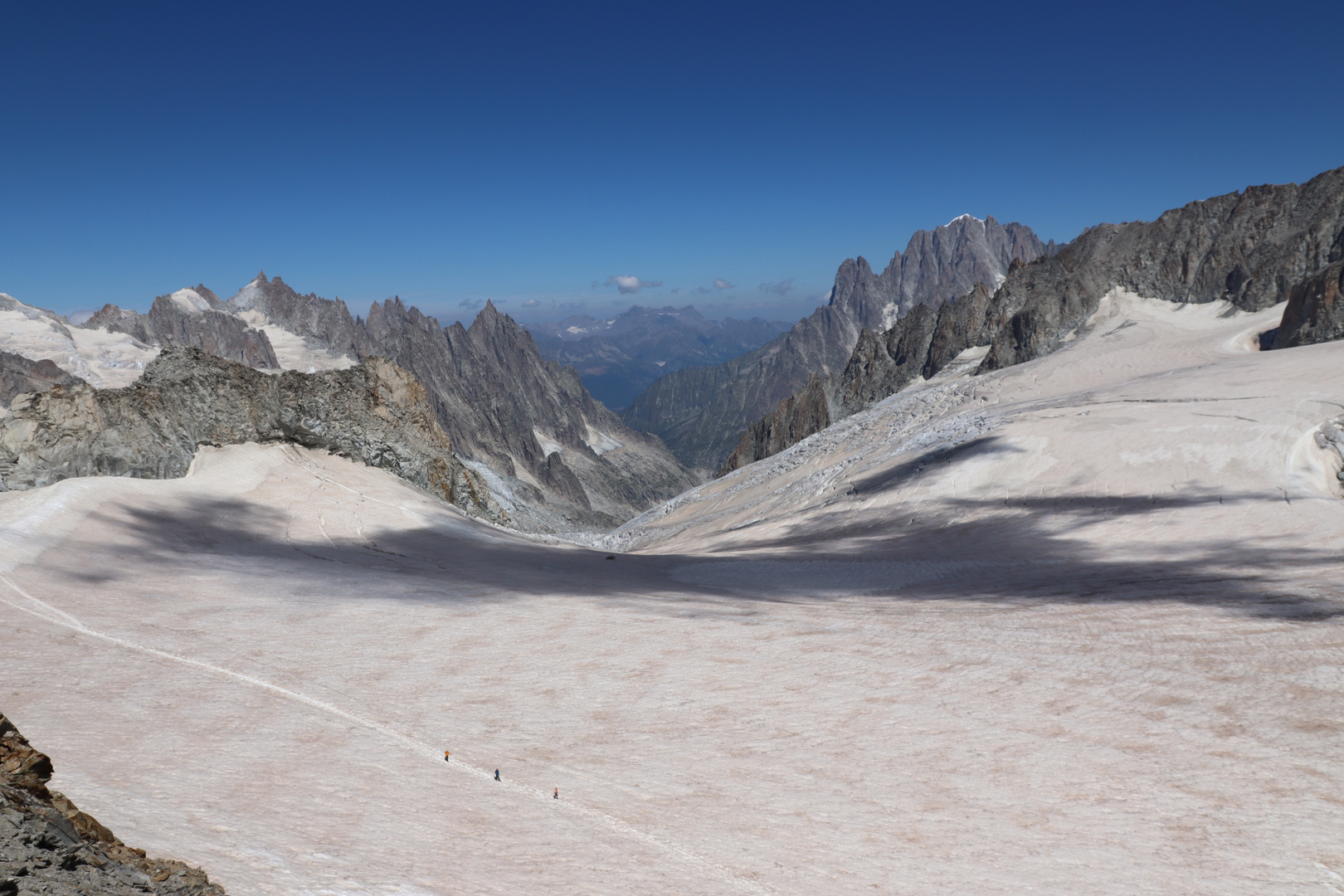 Mont Blanc .