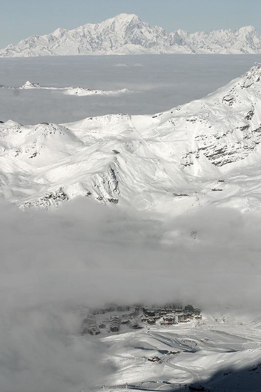 Mont Blanc over Val Thorens