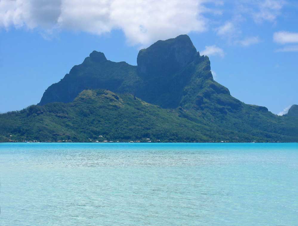 Mont Otemanu Bora Bora (Ostseite)