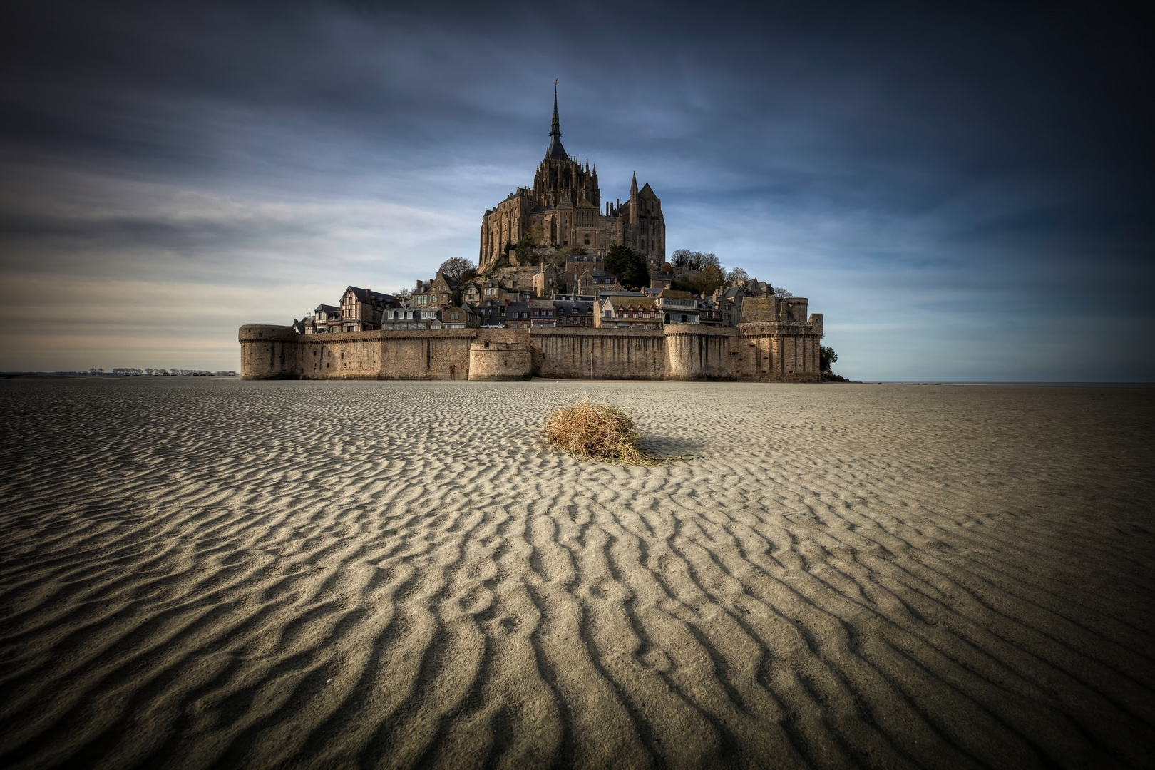 [mont saint-michel...]