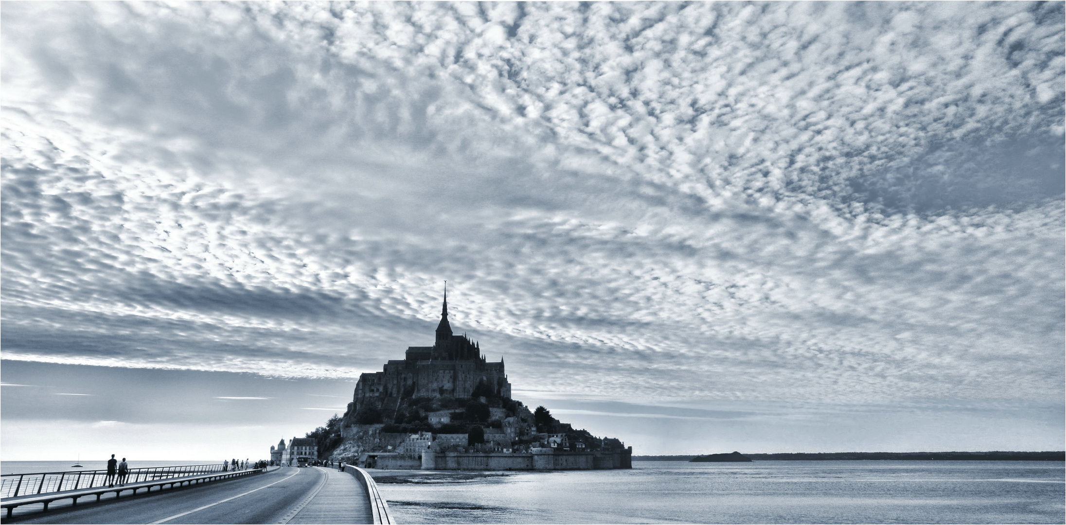 MONT-SAINT-MICHEL