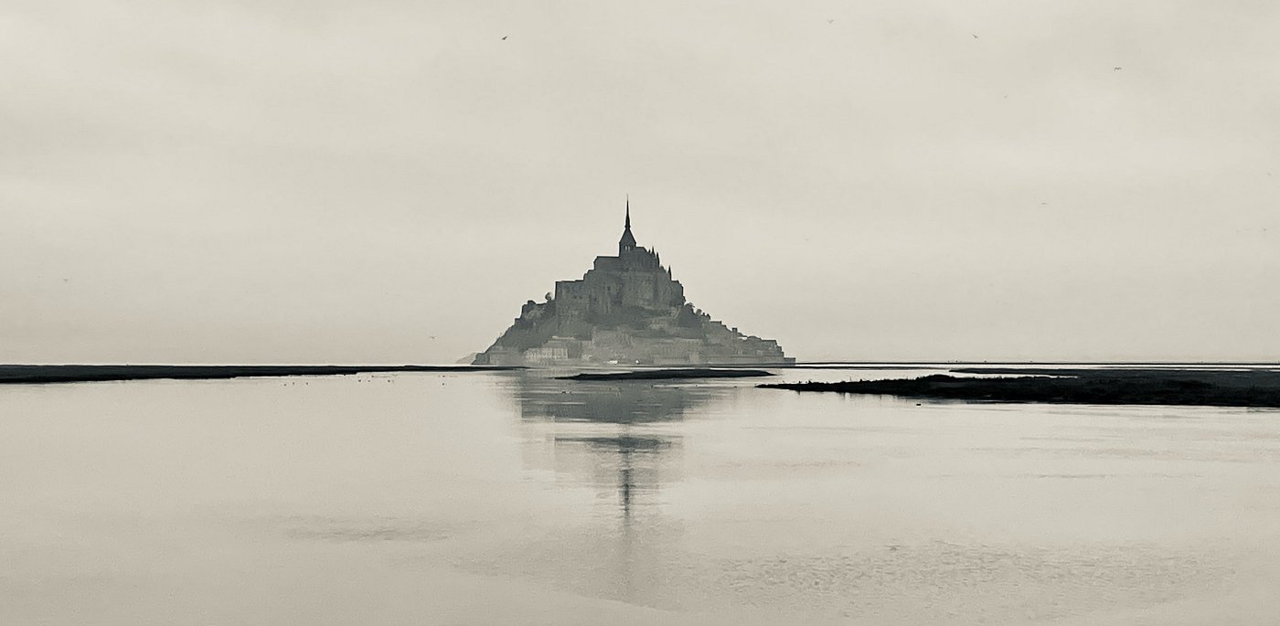 Mont-Saint-Michel am Morgen