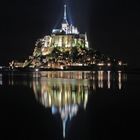 Mont Saint Michel bei Nacht