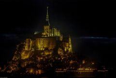 Mont Saint-Michel by night