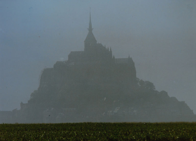 Mont Saint Michel im Dunst