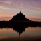 Mont-Saint-Michel in der Goldenen Stunde