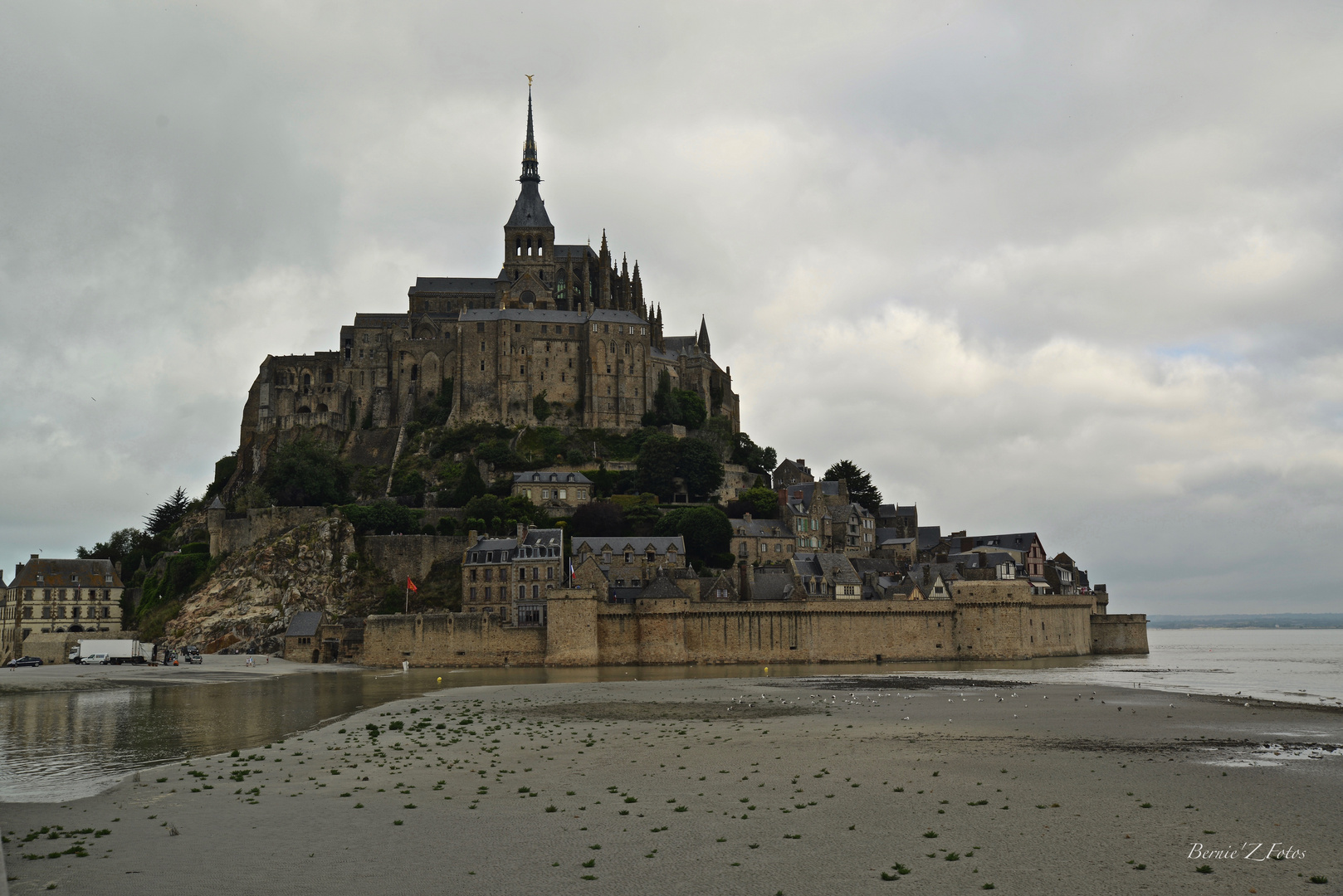 mont st michel