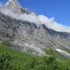 Montaña vista desde la base del Sendero de los Troll