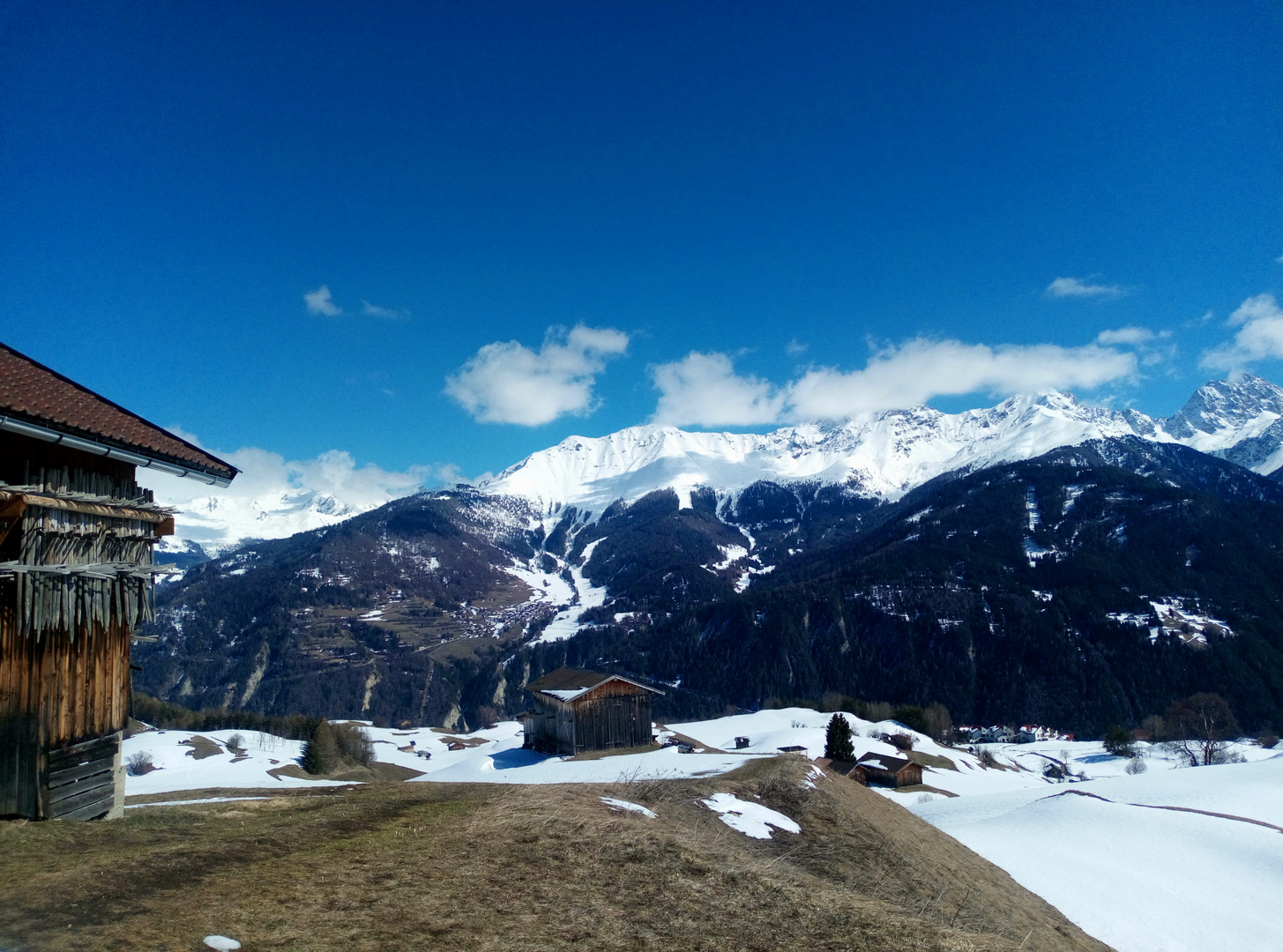 Montag-blue monday - Blick auf die Berge in Fiss/Tirol (Archiv)