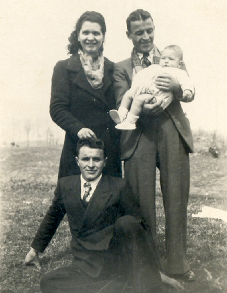 Montagna Pistoiese - Bardalone  - Vanda, Bertino, Luigi e Adelmo - fine anni 40