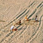 Montagskramen - Spuren im Sand.....