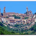 Montalcino dopo un biccbiere di brunello.....