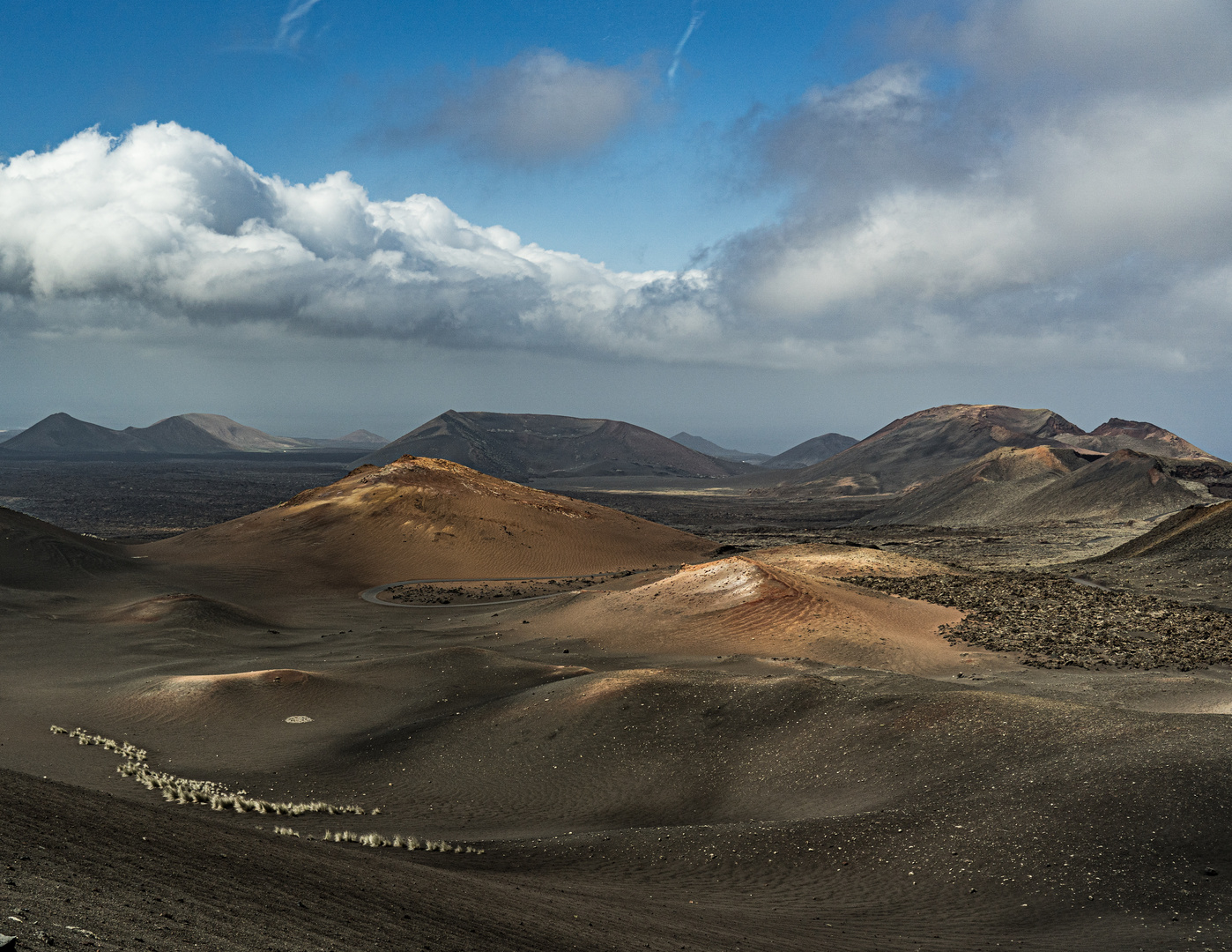 Montanas del Fuego - Timanfaya