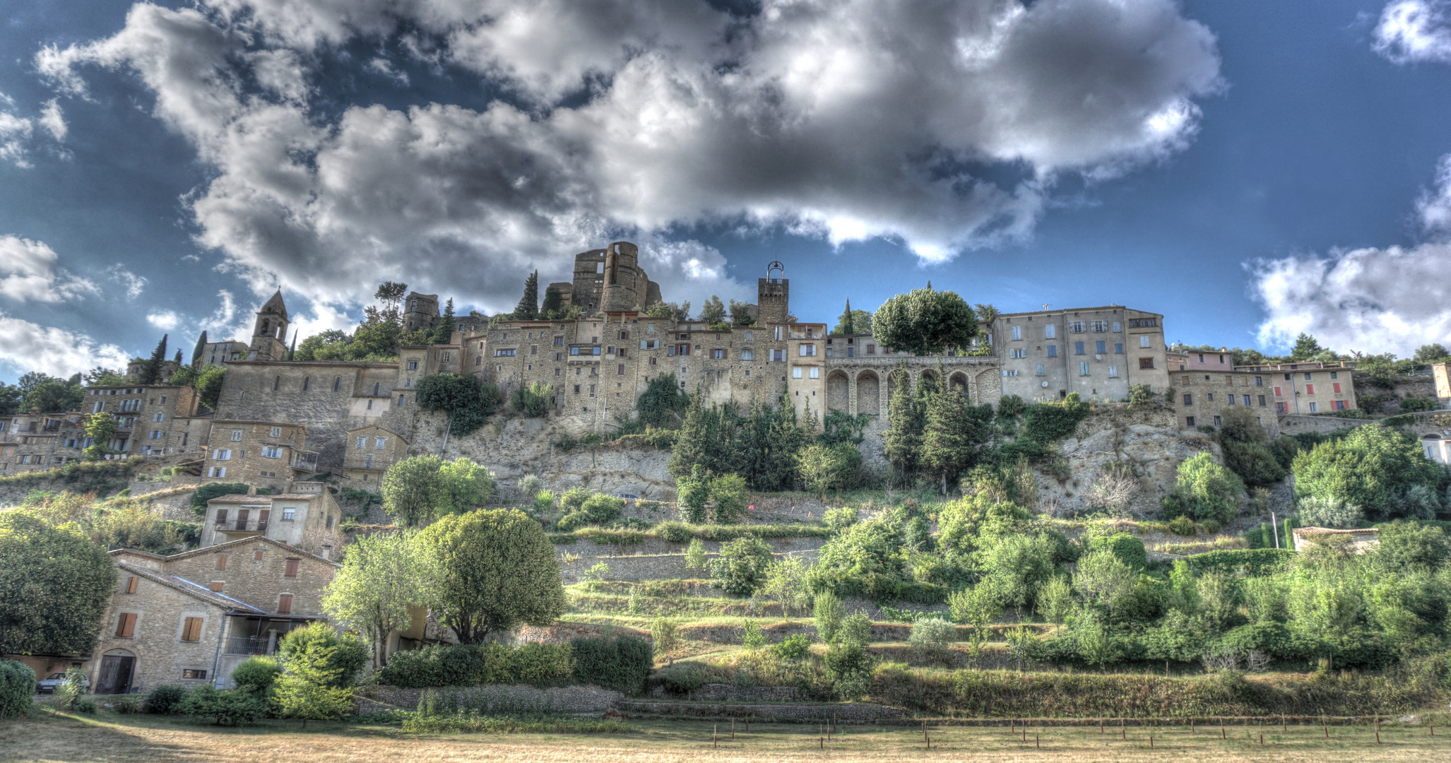 Montbrun-les-Bains