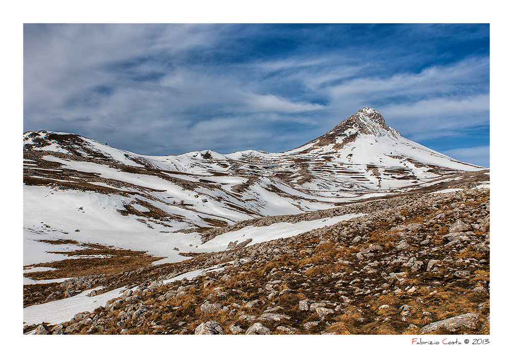 Monte Bolza semi innevato