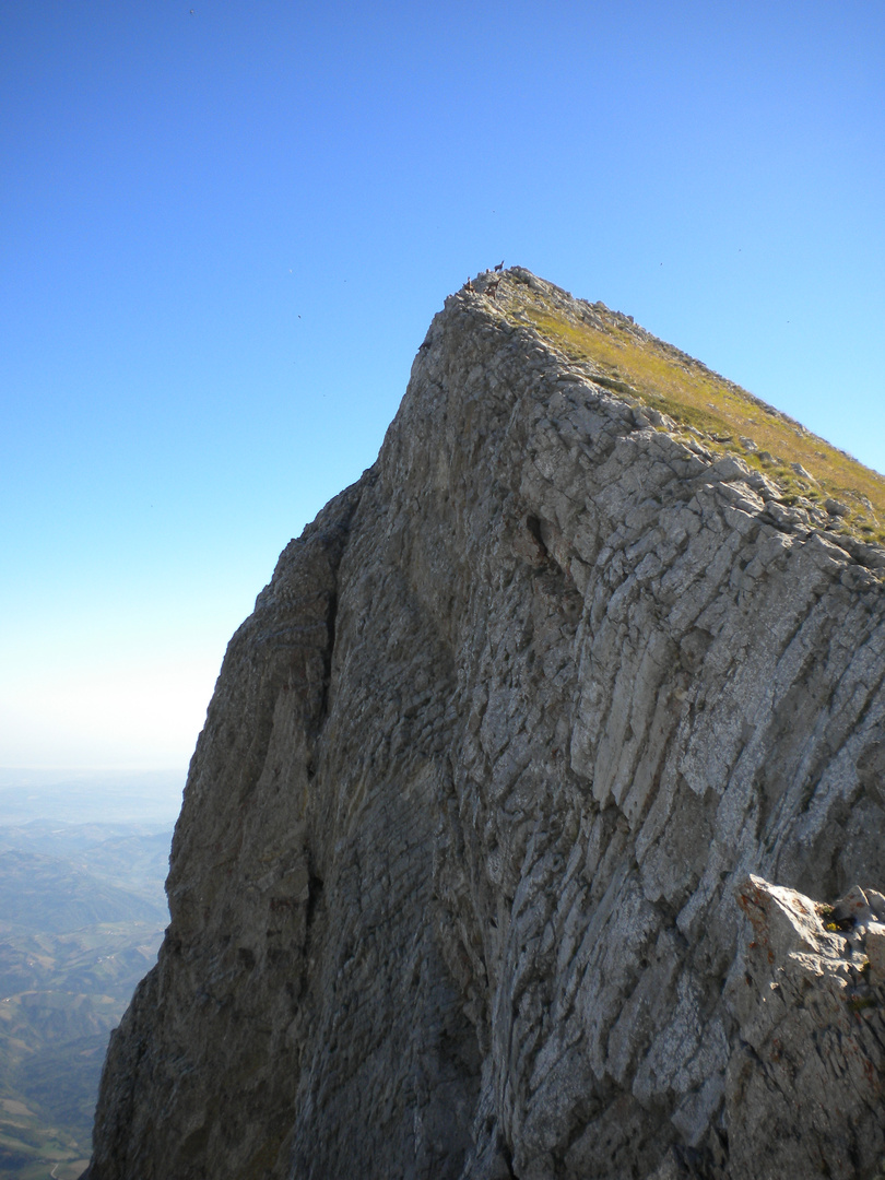 Monte Camicia ed i camosci