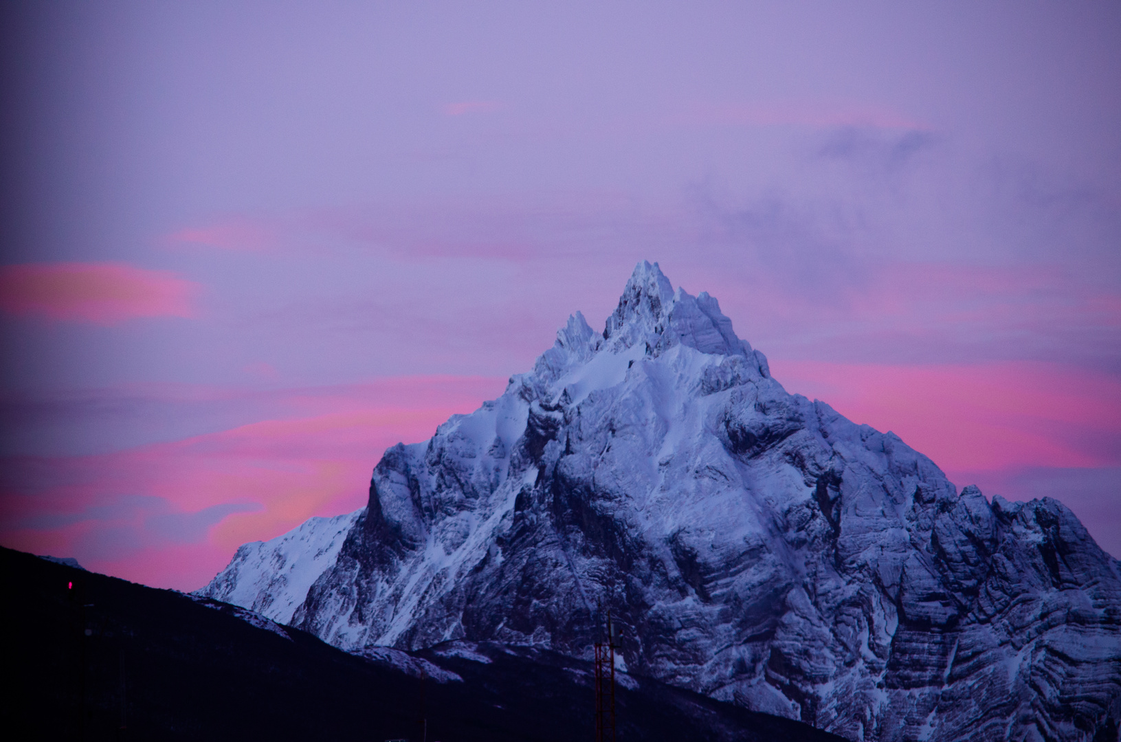 Monte Olivia in Ushuaia im Abendrot