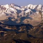 Monte Rosa die höchsten Berge der Schweiz - Liskamm rechts im Bild.