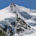 Monte Rosa Gipfel  mit der 4634m hohen Dufourspitze rechts als 270 mm Telepanorama