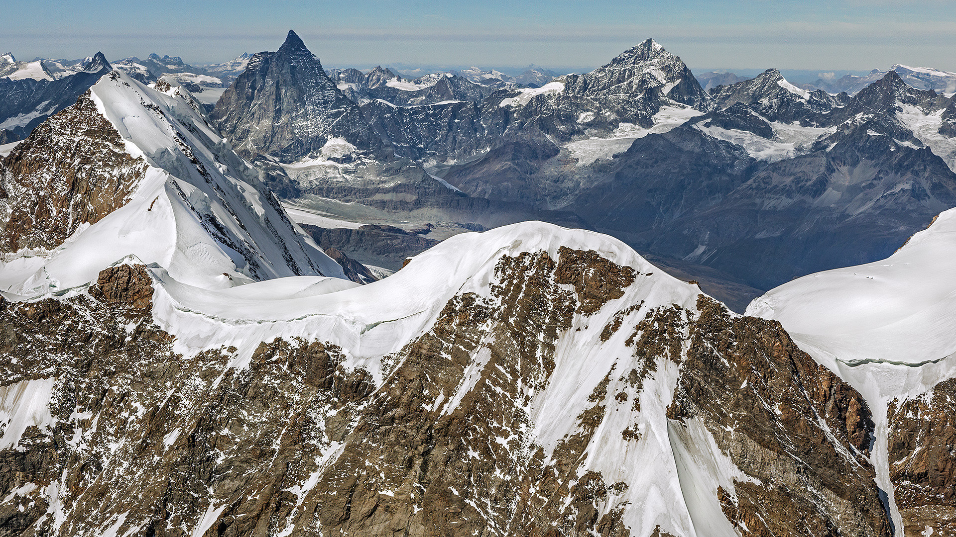 MONTE ROSA Ostwand