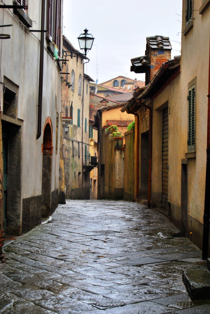 Monte San Savino , borgo